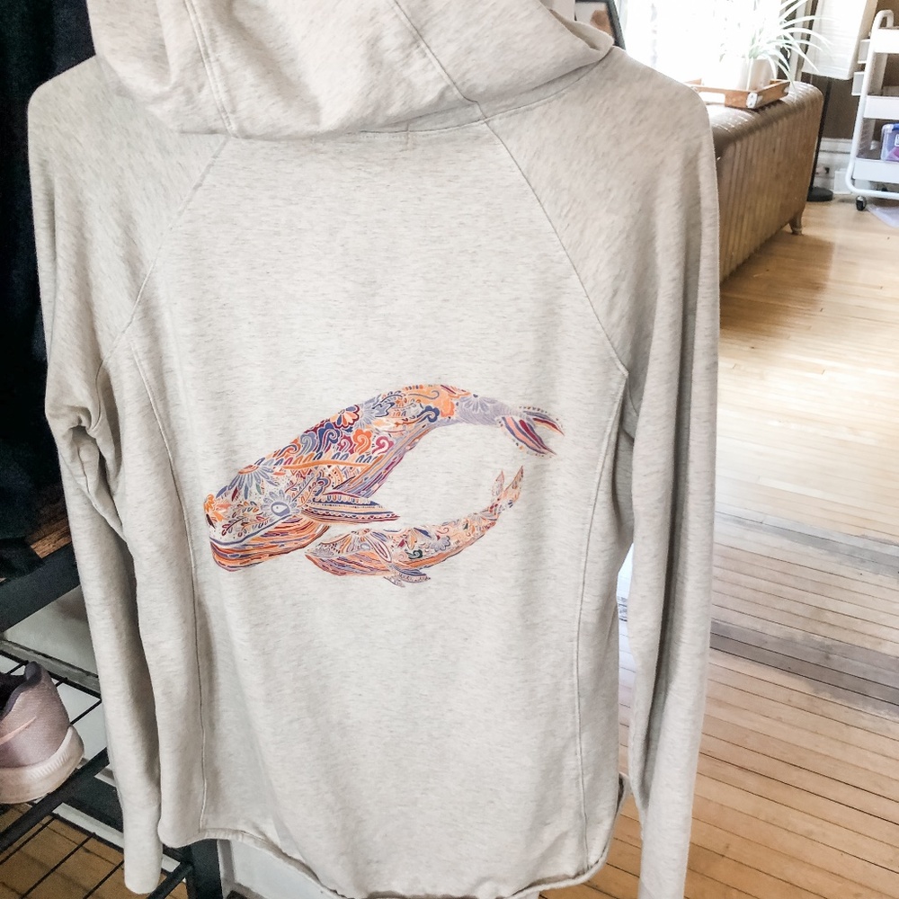 NURSING FRIENDLY HOODIE